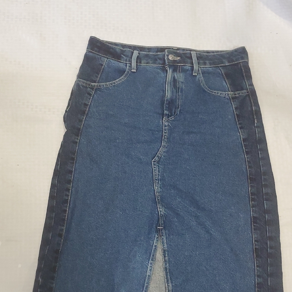 Forever 21 Blue Denim Midi Skirt Size L - Picture 3 of 13
